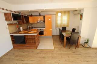 Апартаменты Apartment Milica Петровац Апартаменты Делюкс-8